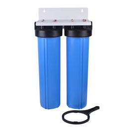 青いプラスチック家の浄水器、2ステージ白いハウジングの流しの浄水器